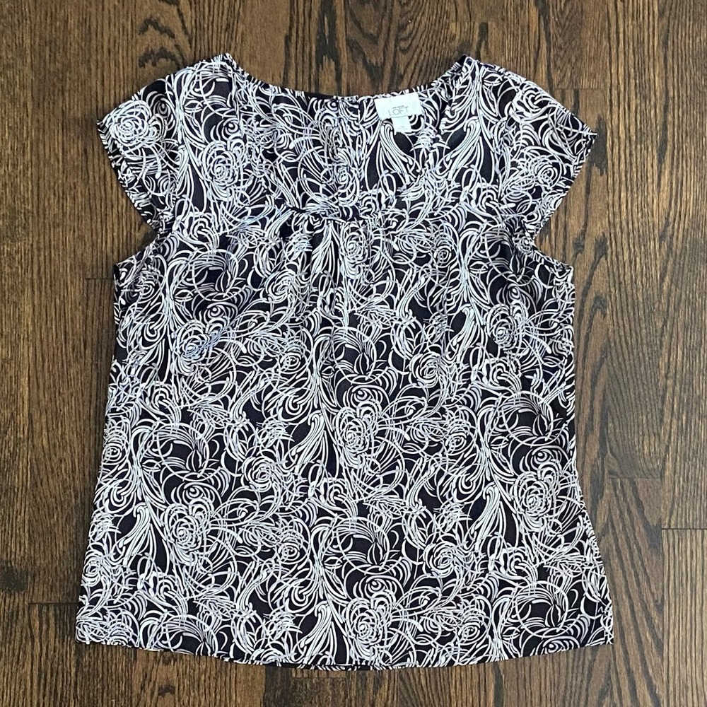 LOFT Black & White Top